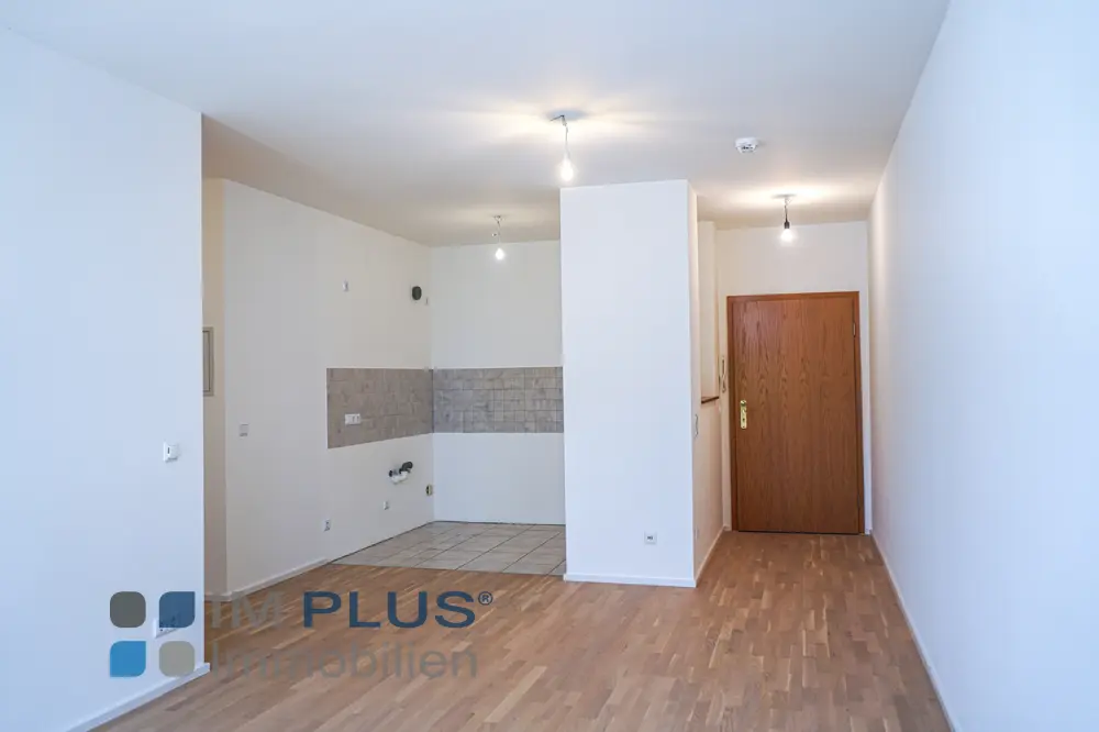Frisch renovierte 2-Zimmer-Wohnung für Eigennutzer, Kapitalanleger oder Ferienvermietung – Bild 8