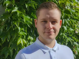 Großes Baugrundstück für ein EFH oder DH in idyllischer Lage – Bild 7